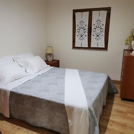 Casa Flor Da Laranjeira Guest House ปอนเตเดอลิมา ภายนอก รูปภาพ
